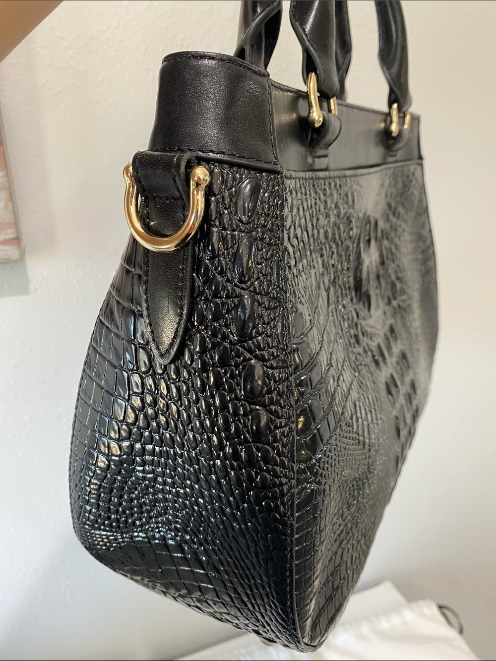 Brahmin Black Croc-Embossed Leather Satchel with Tassel and Matching Wallet ๐ค๐ - Picture 6 of 10
